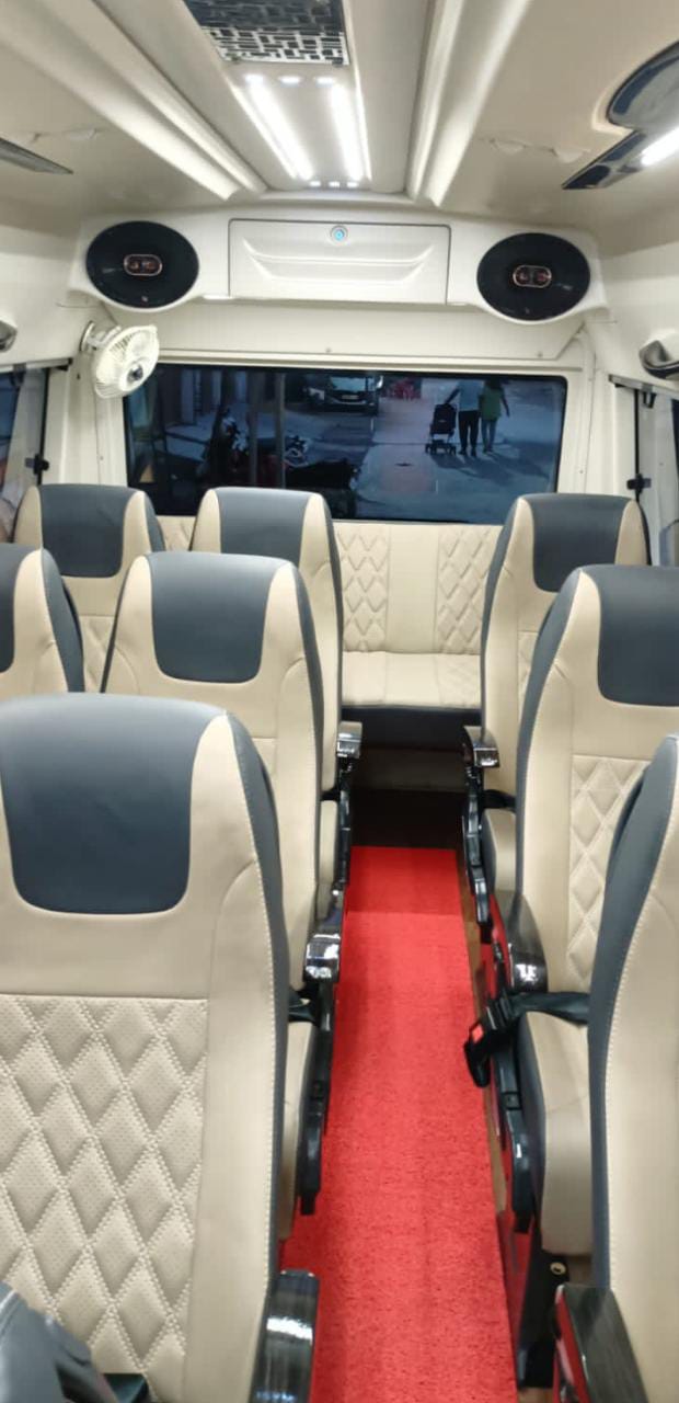 06 Seater Tempo Traveller